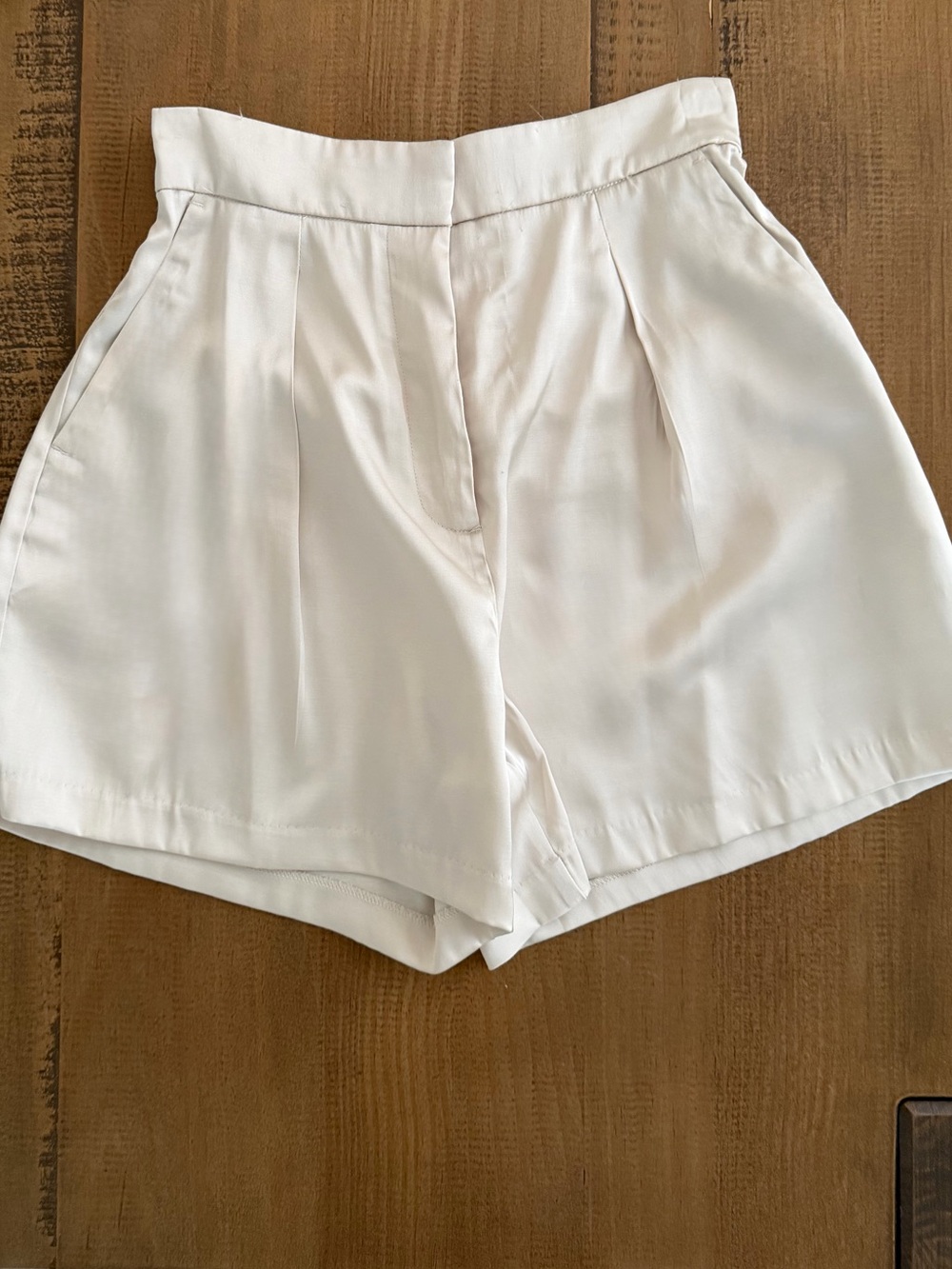 Abercrombie & Fitch High-Waisted Cream Satin Shorts